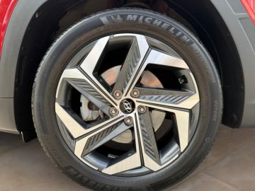 Hyundai Tucson Hybrid
